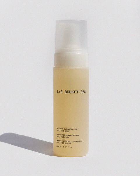 308 Refining Cleansing Foam - PHA/Wild Berry – L:a Bruket