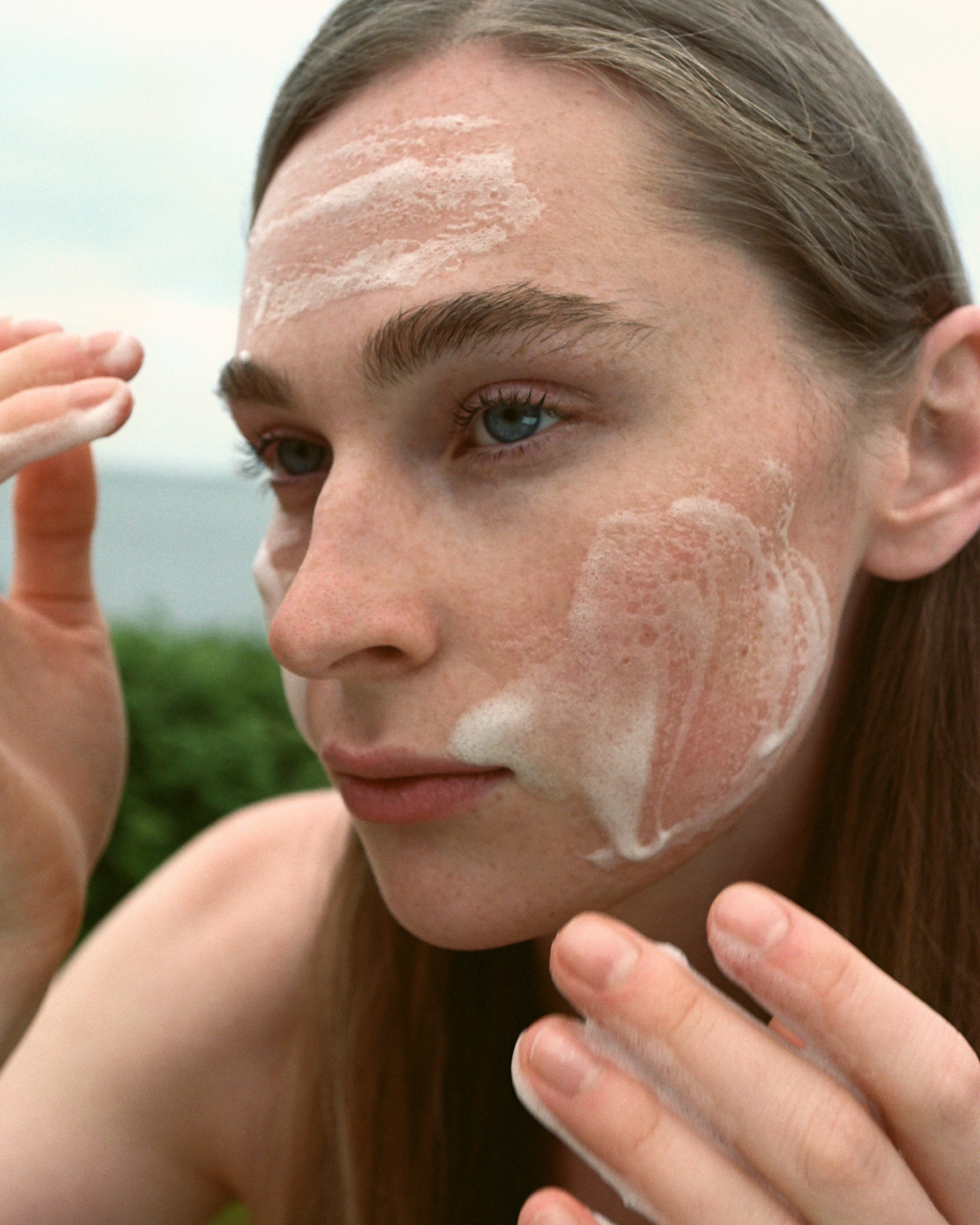 308 Refining Cleansing Foam - PHA/Wild Berry – L:a Bruket
