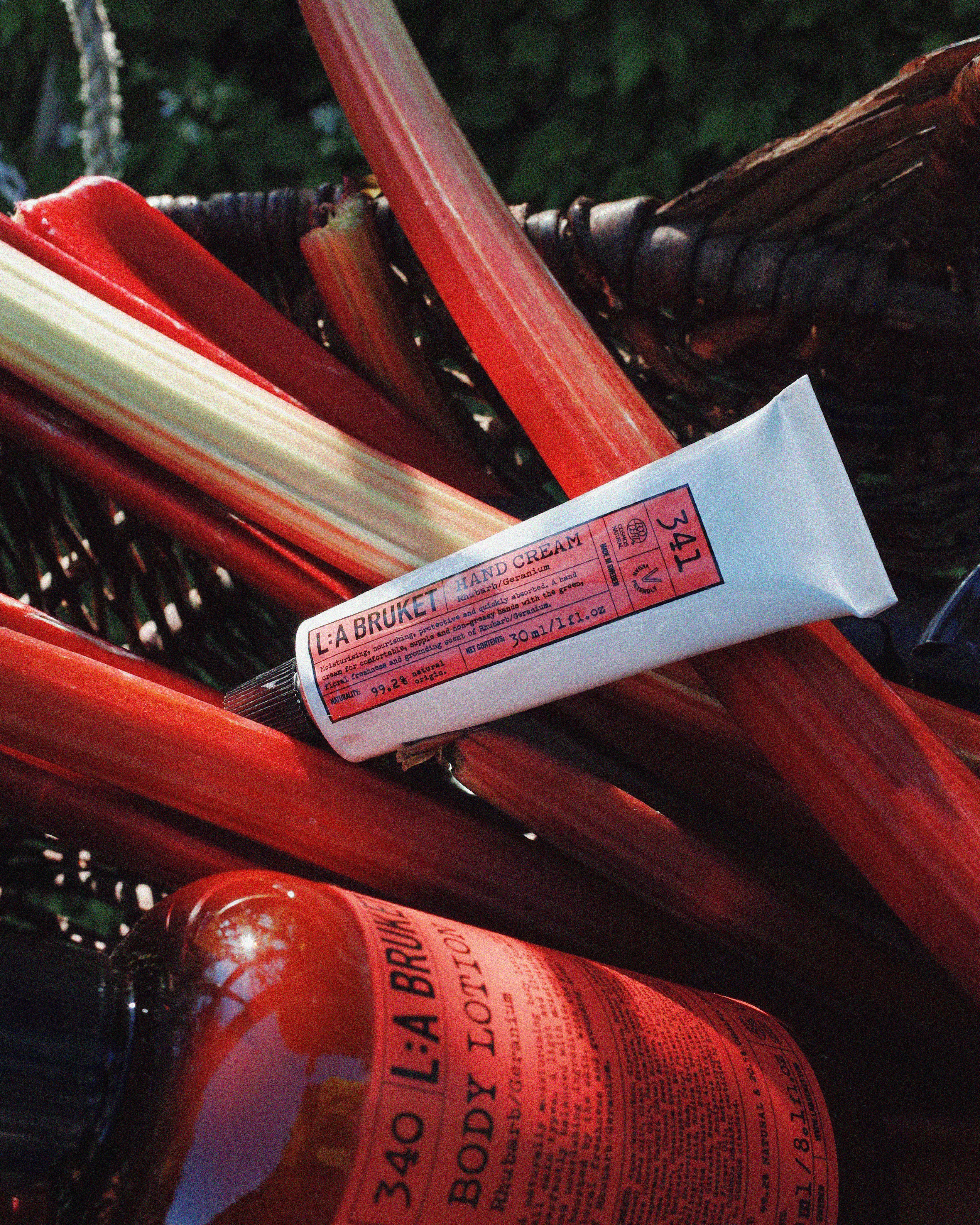Rhubarb & Geranium Body Routine Set – L:a Bruket